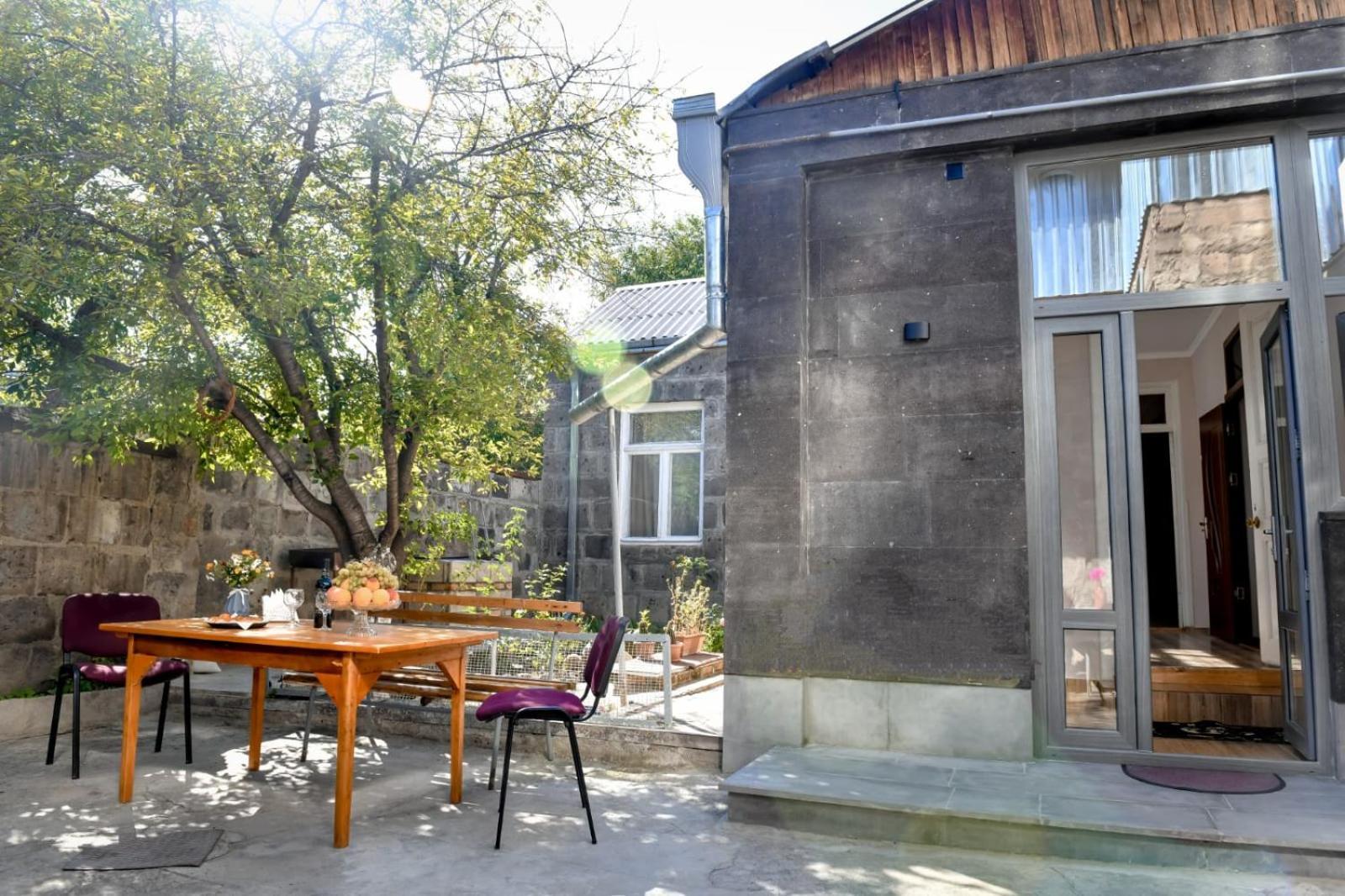 Guest House David'S B&B Гюмри Экстерьер фото